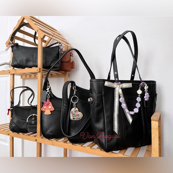 ❌SOLD FACEBOOK❌100% Authentic VINTAGE/ Y2K COACH 11195 EAST WEST BAGUETTE PURSE - Picture 10 of 11